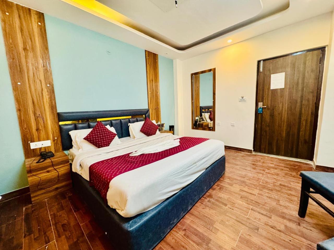 Royal Majestic View Point Lodge Manali  Luaran gambar