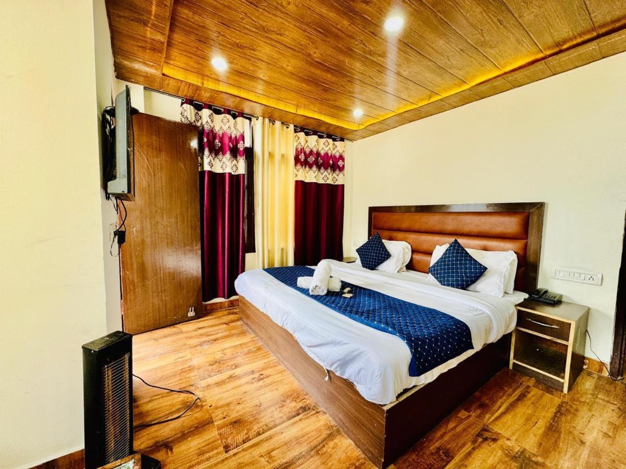 Royal Majestic View Point Lodge Manali  Luaran gambar