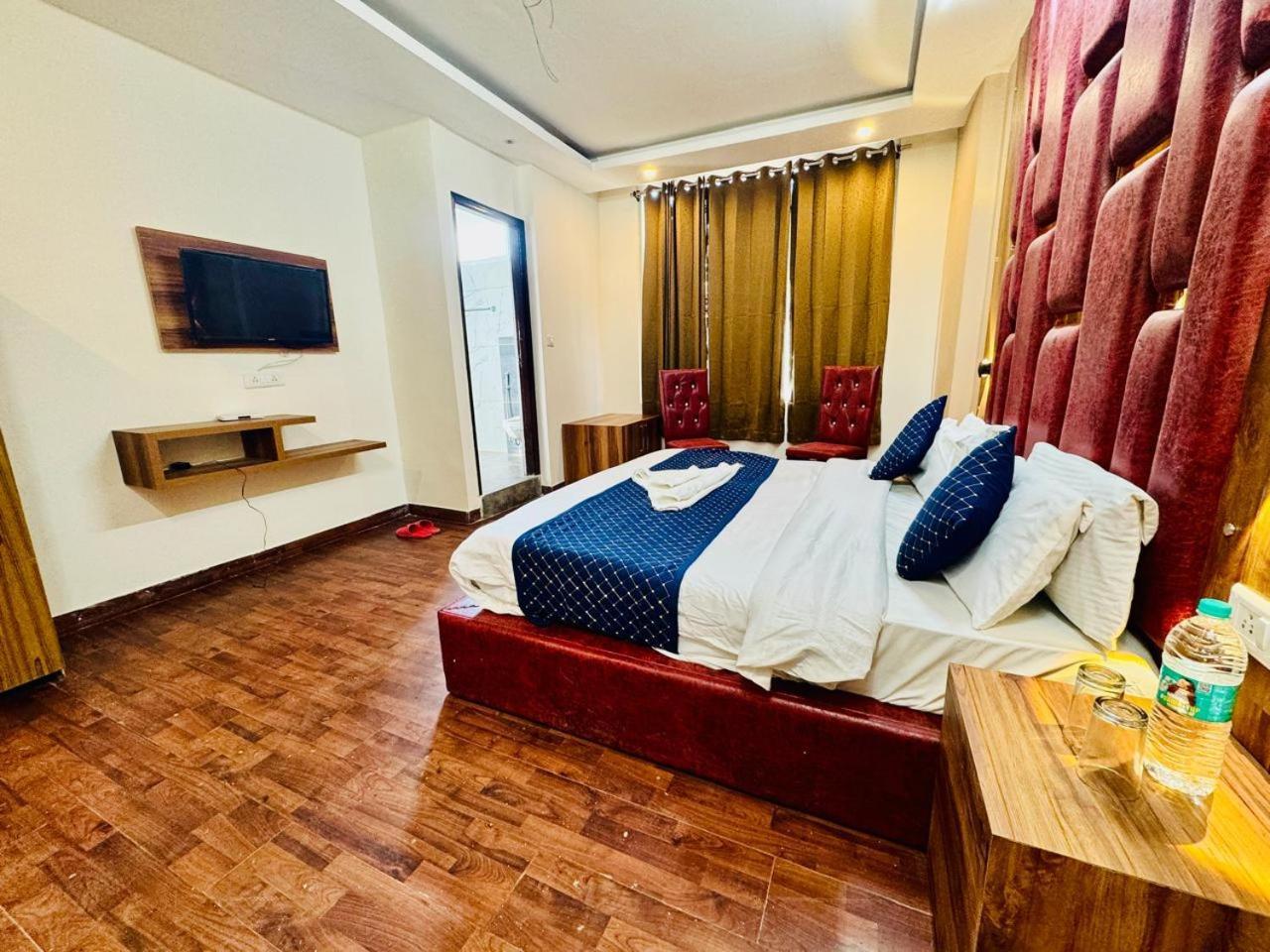 Royal Majestic View Point Lodge Manali  Luaran gambar