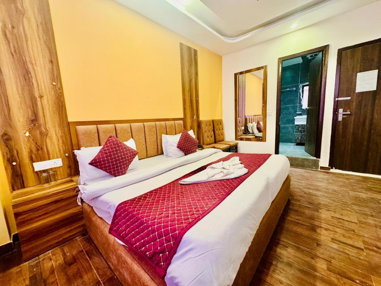 Royal Majestic View Point Lodge Manali  Luaran gambar