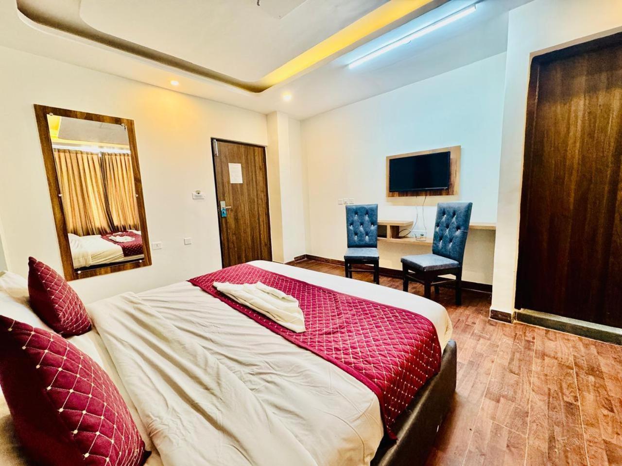 Royal Majestic View Point Lodge Manali  Luaran gambar