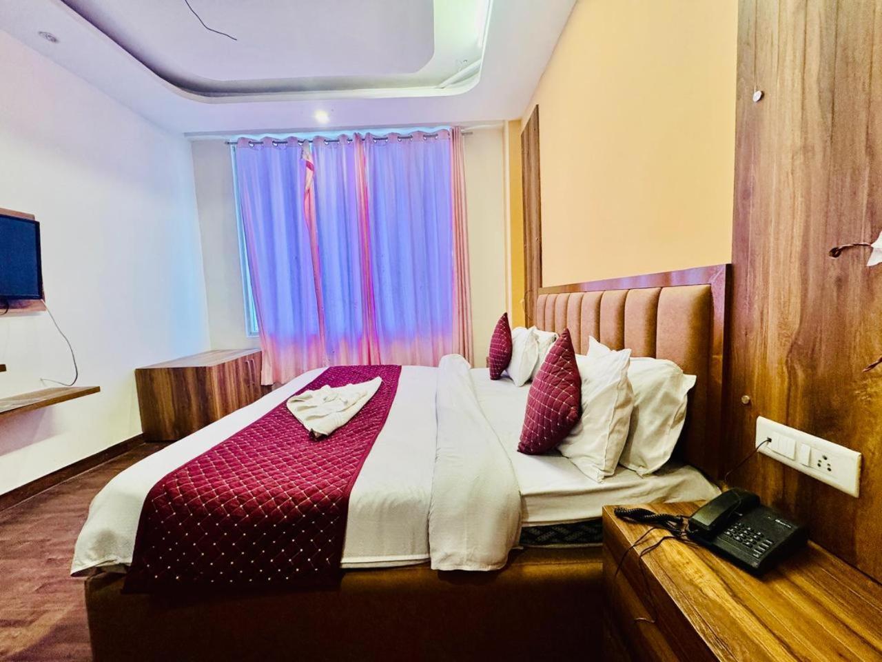 Royal Majestic View Point Lodge Manali  Luaran gambar