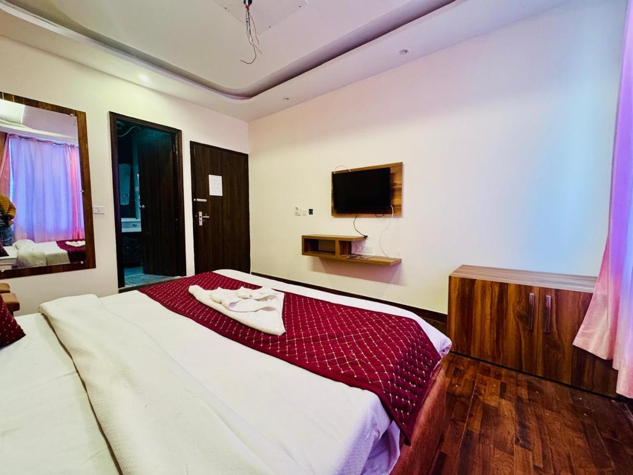 Royal Majestic View Point Lodge Manali  Luaran gambar